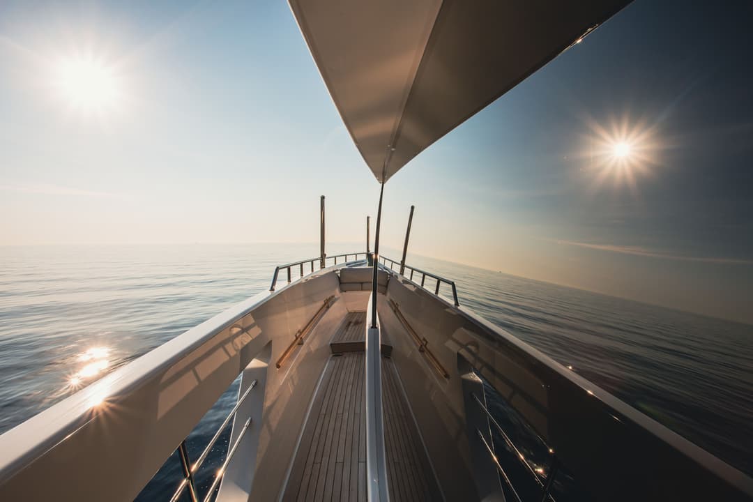 SELL AND BUY A YACHT